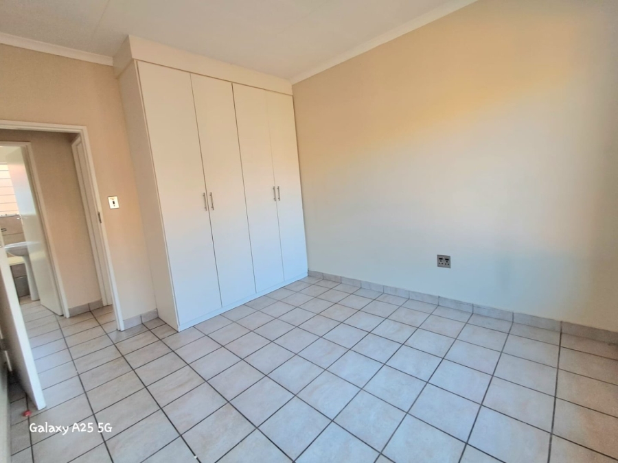 2 Bedroom Property for Sale in Vaalpark Free State